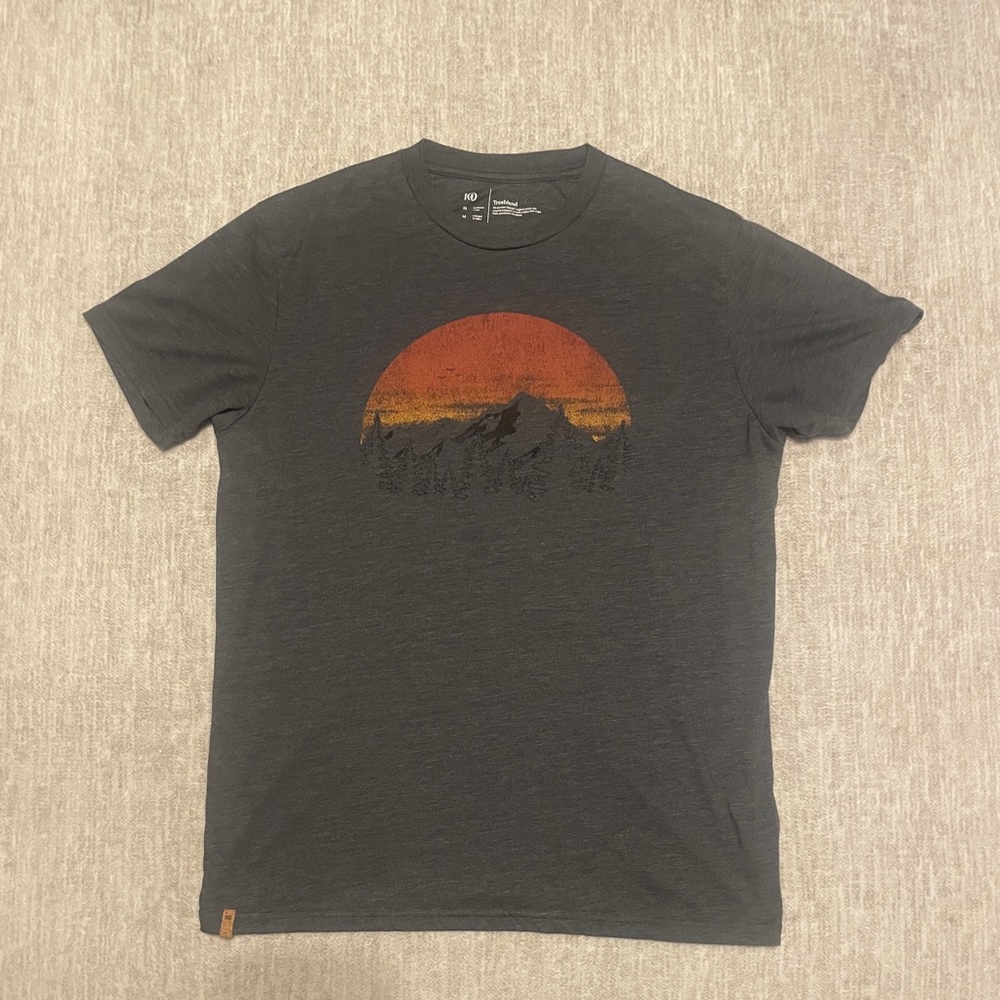 Vintage Sunset T-Shirt (Gray)